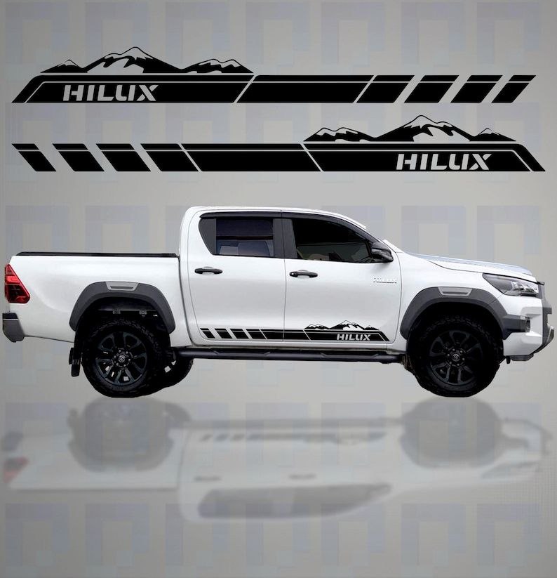 Décalcomanies Toyota Hilux Mountain Stripe - Kit latéral en vinyle robuste (2015-2026)